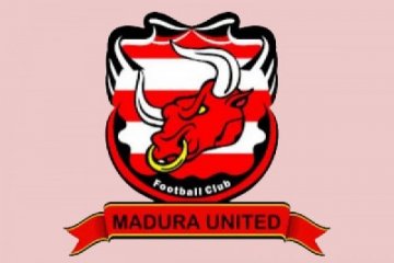 Madura United datangkan pemain Belanda dan kapten timnas Tajikistan
