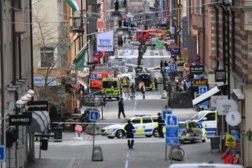 Polisi: empat orang tewas, 15 terluka dalam serangan Stockholm