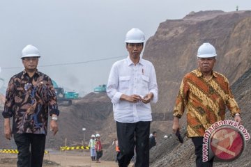 Menteri PUPR sebut tol Trans Jawa beroperasi penuh pengujung 2018