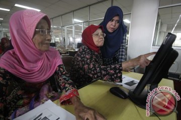 Kiat aman dan nyaman gunakan komputer tanpa undang risiko  