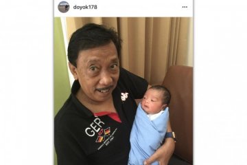 Ayah punya anak di usia senja, ini yang harus dilakukan