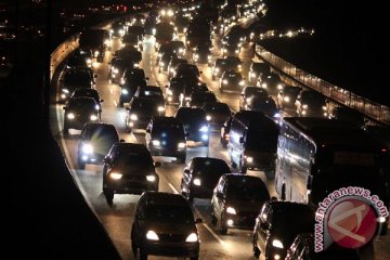 Jasa Marga: puncak kemacetan tol Jakarta-Cikampek Jumat