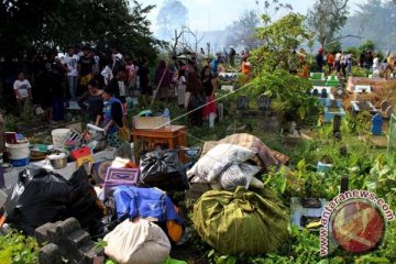 KEBAKARAN PERMUKIMAN PADAT PENDUDUK