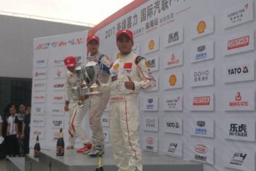 David Sitanala naik podium pada seri perdana F4 China