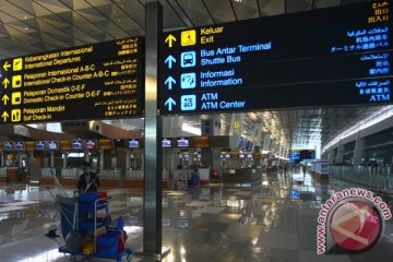 Jakarta-Singapura penerbangan internasional perdana Terminal 3 Soetta