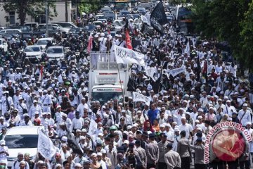 Polda Metro siapkan 15.000 personel amankan aksi 505 GNPF