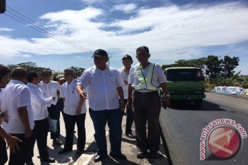 Libur panjang, Menteri PUPR tinjau persiapan jalur mudik Lebaran di jalur Pantura