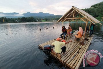 Jumlah penumpang angkutan laut di Gorontalo turun