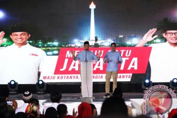 Hari ini Anies-Sandi dilantik, Ade Komarudin bersaksi 