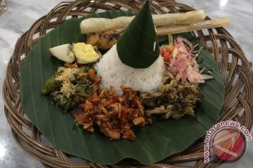 Nasi putih versus brown rice, mana yang lebih baik?