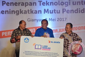 XL-Kemendikbud gelar program 1.000 sekolah broadband