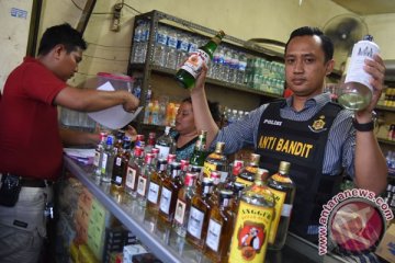 Jadi pemicu konflik, polisi Ternate intensif perangi miras