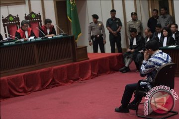 Sidang Ahok - Hakim: tidak perlu yel-yel