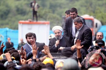 Presiden Rouhani ingatkan Iran agar dengarkan suara demonstran