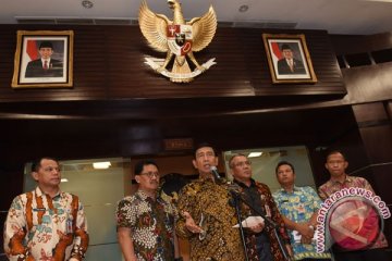 Wiranto minta masyarakat tenang pasca pembubaran ormas