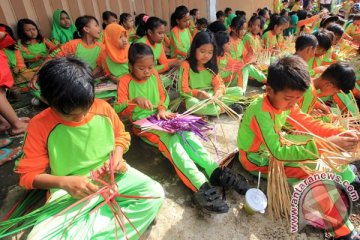 Dik Doank: cinta dapat membangun karakter anak