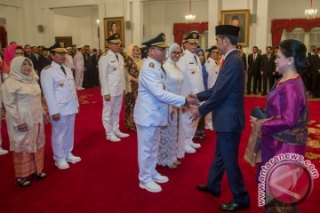 Presiden lantik gubernur-wakil gubernur Banten