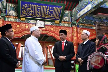 Jokowi kunjungi masjid Niujie Beijing