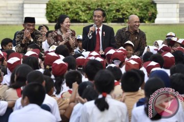 Presiden dongengkan "Lutung Kasarung" di Istana Merdeka