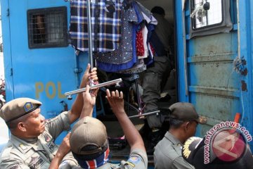 1.000 aparat gabungan Kota Bandung diterjunkan antisipasi PKL