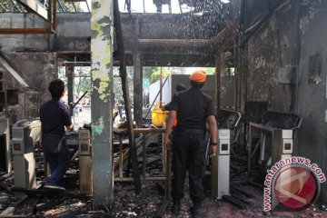 Stasiun Klender tak bisa beroperasi hingga besok