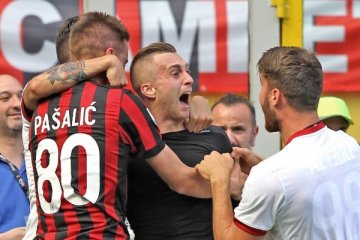 Kalahkan Bologna 3-0, AC Milan rebut tiket Liga Europa