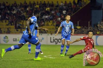 Persiba latihan malam selama Ramadhan