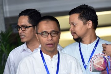 Amien Rais batal ke KPK