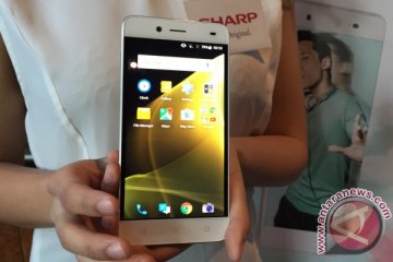 Harga dan spesifikasi Sharp Z2 dan M1