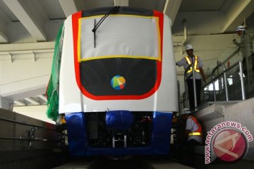 AP II operasikan "skytrain" Bandara Soetta 17 September