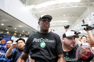 Dennis Rodman sempat ditahan karena mabuk saat mengemudi