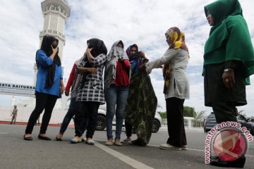 Pegawai Aceh Barat dilarang pakai celana ketat
