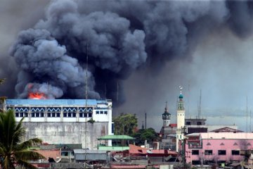 Militer Filipina nyatakan perempuan dan anak terlibat pertempuran Marawi