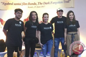 Jay Subiyakto perdana sutradarai film dokumenter "Banda, The Dark Forgotten Trail"