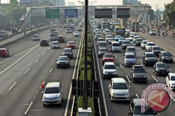 H+3 lawan arus tol Jakarta-Cikampek dihentikan