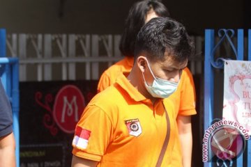 Densus 88 geledah rumah terduga teroris di Malang