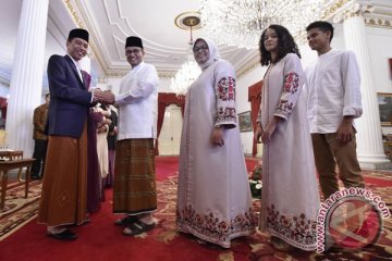 Anies-Sandi silaturahim dengan Presiden Jokowi