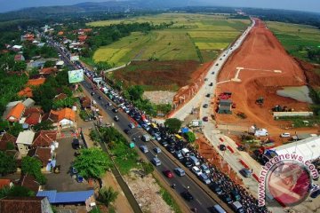 Pengerjaan jalan tol Semarang-Batang dikebut