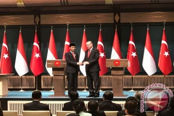 Jokowi-Erdogan bahas masalah Qatar di Ankara