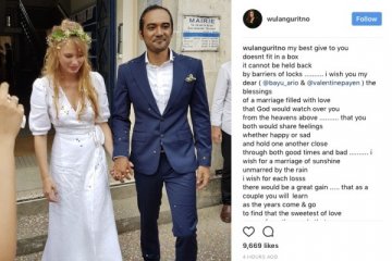Sejumlah artis unggah foto pernikahan Ario Bayu-Valentine di Instagram
