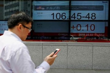 Bursa saham China dilaporkan turun saat pembukaan