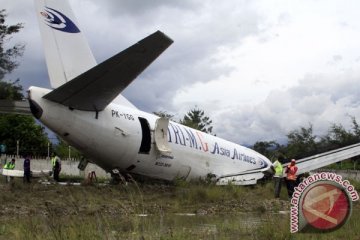 Pesawat cargo dari Timika tergelincir di Bandara Wamena