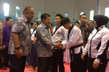 Wakil Presiden tinjau pusat pelatihan taekwondo Cibubur