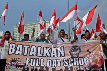 Ribuan Nahdliyin Banyumas tolak lima hari sekolah