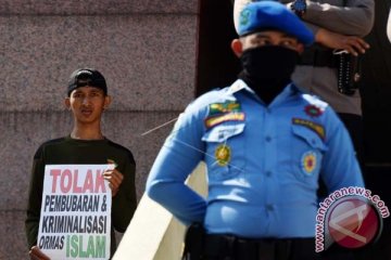 TOLAK PERPPU ORMAS