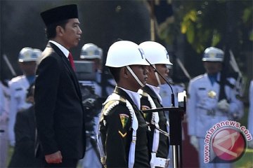 Presiden minta TNI-Polri terus jaga soliditas