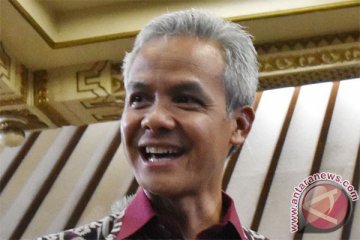 Utusan Ganjar Pranowo ambil formulir pendaftaran bakal cagub