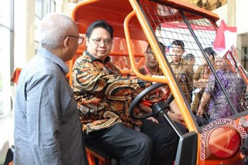 Mengenal Wintor, mini traktor serba guna di perkebunan sawit