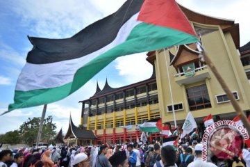 Ribuan warga Sumbar gelar aksi solidaritas Palestina