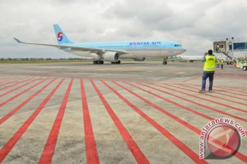 Korean Air carteran daratkan 194 wisatawan di Lombok
